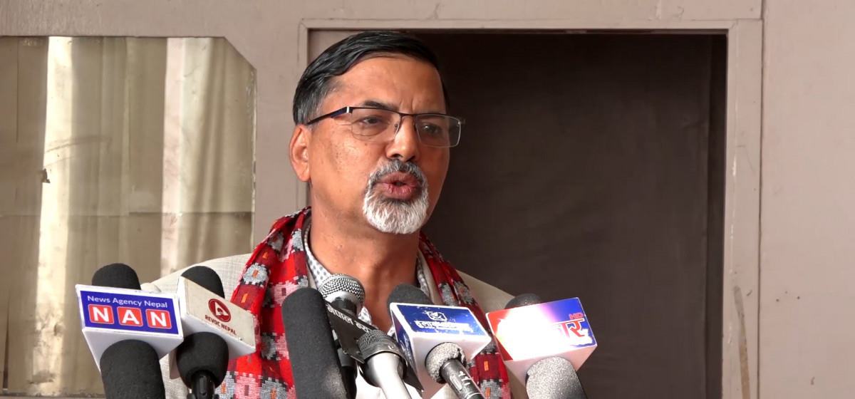 कम्युनिष्ट पार्टीको नेतृत्वमा जसले प्रशंसा गर्छ, उसैलाई आशीर्वाद दिने प्रवृत्ति मौलायो-जनार्दन शर्मा