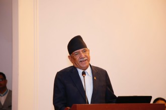प्रचण्डको प्रस्ताव:  एकता गर्दै अघि बढौं