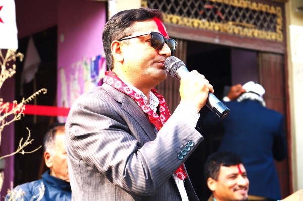 बिश्वदीपको एक महिने घरदैलो अभियान: तीन दशकदेखिको शासन तोड्ने उद्घोष