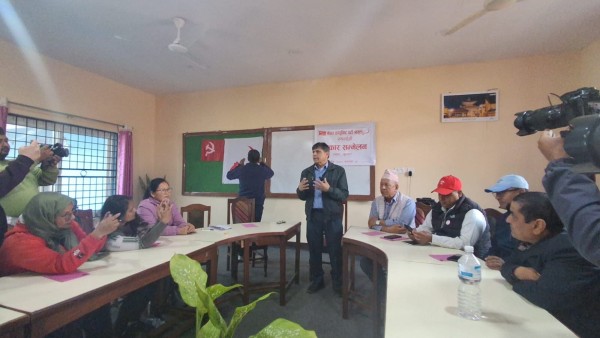 फागुन २१ को निर्वाचनले पनि संकट समाधान गर्दैन : घनश्याम भुसाल 