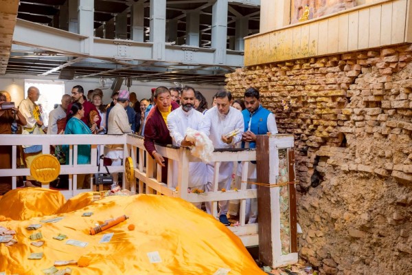लुम्बिनीमा मनाइयो २५७०औं बुद्वजयन्ती, आएनन प्रधानमन्त्री
