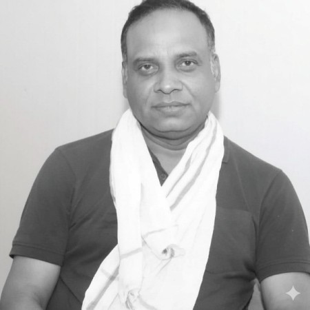 पत्रकार मनोरञ्जन शर्माको निधन