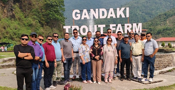 रूपन्देही उद्योग संघको अवलोकन टोली फिर्ता