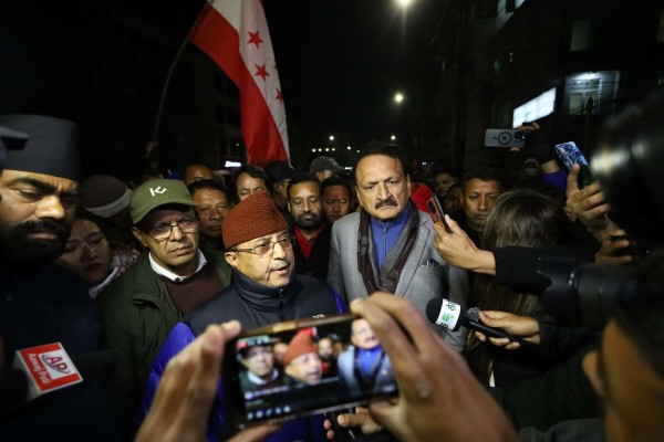 आयाेगकाे निर्णय अमान्य छ, सबै लडाइँ लड्छाैँ: पूर्णबहादुर खडका