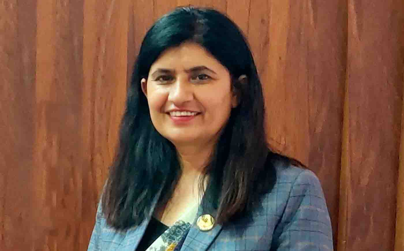 सामान्य प्रशासनमन्त्रि बनिन् भगवती न्याैपाने, जाे पहिले मेयरमा हारेकी थिइन्