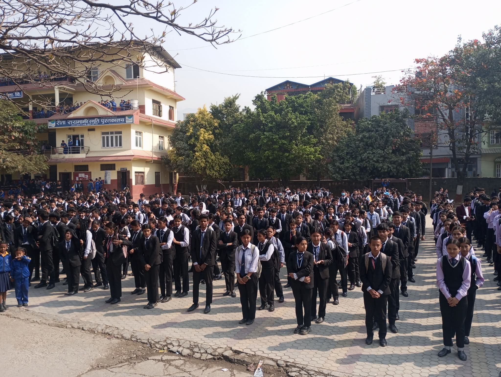 कक्षा १२ नतिजा: नवीन औद्योगिकबाट २ जना उच्च जिपिए सहित ५६५ उतीर्ण