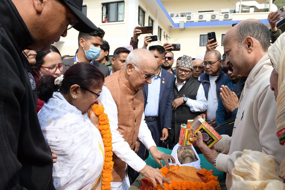 एमाले अध्यक्ष केपि ओलीको पिताको निधन