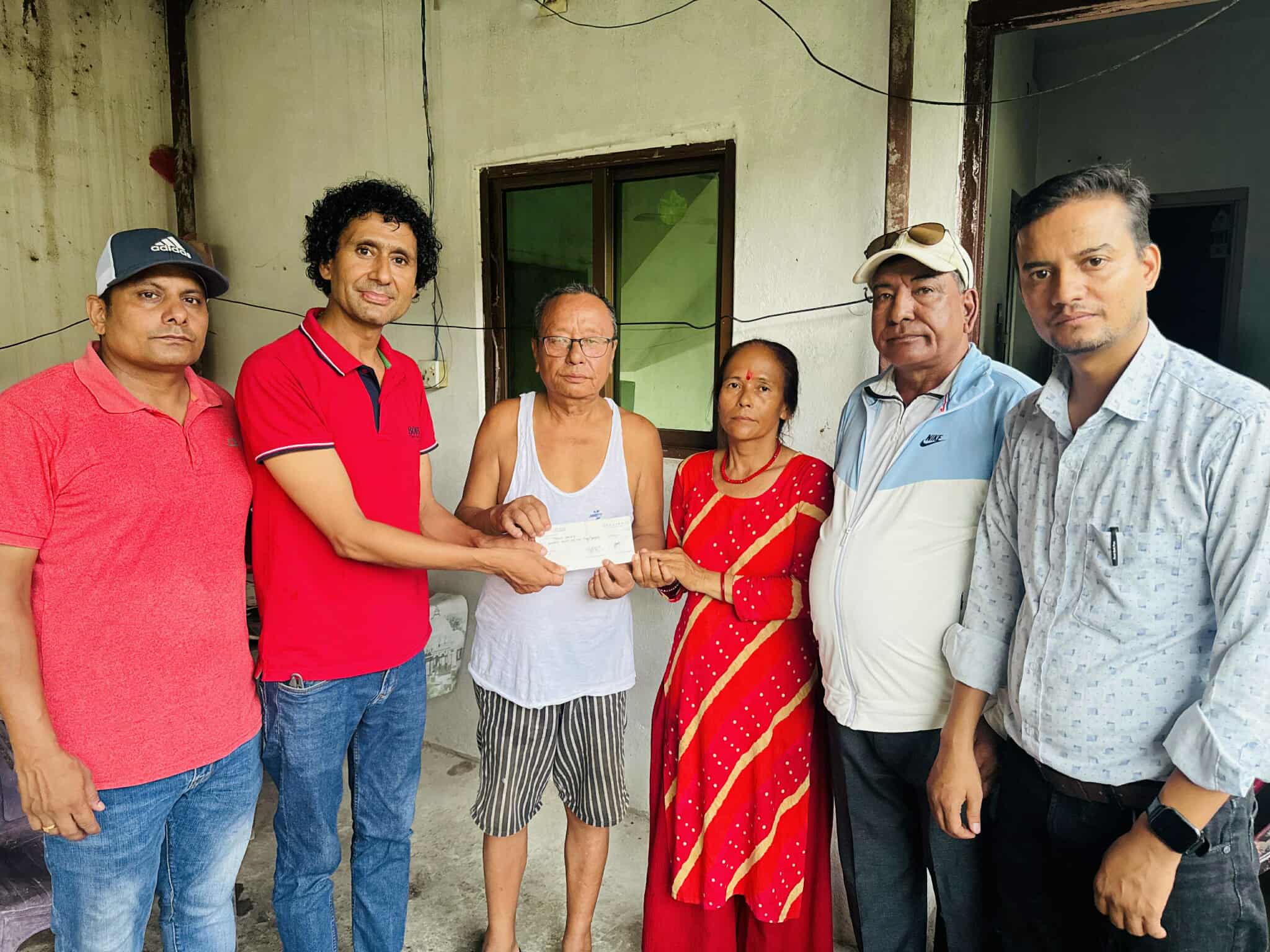 मिर्गौला उपचारका लागि जी-ट्वान्टी फाइभ क्लवद्वारा ४८ हजार सहयोग