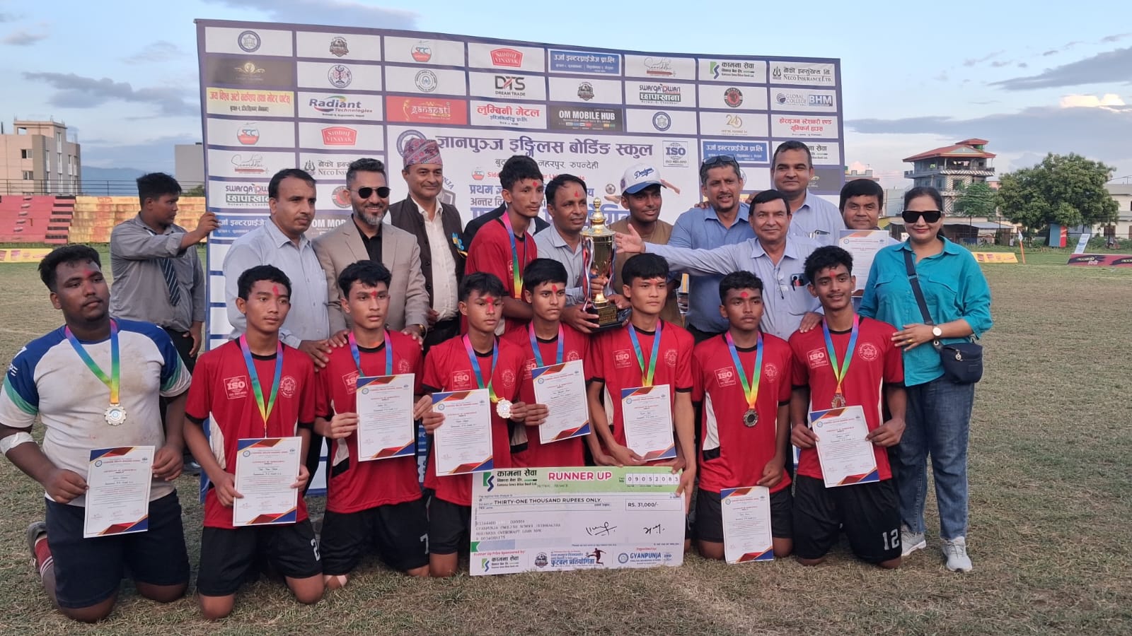 secon-runnerup-1787665674.jpeg