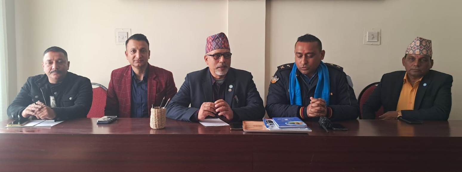 इलाका प्रहरी कार्याय बुटवलका डिएसपि श्रीवास्तवलाई स्वागत